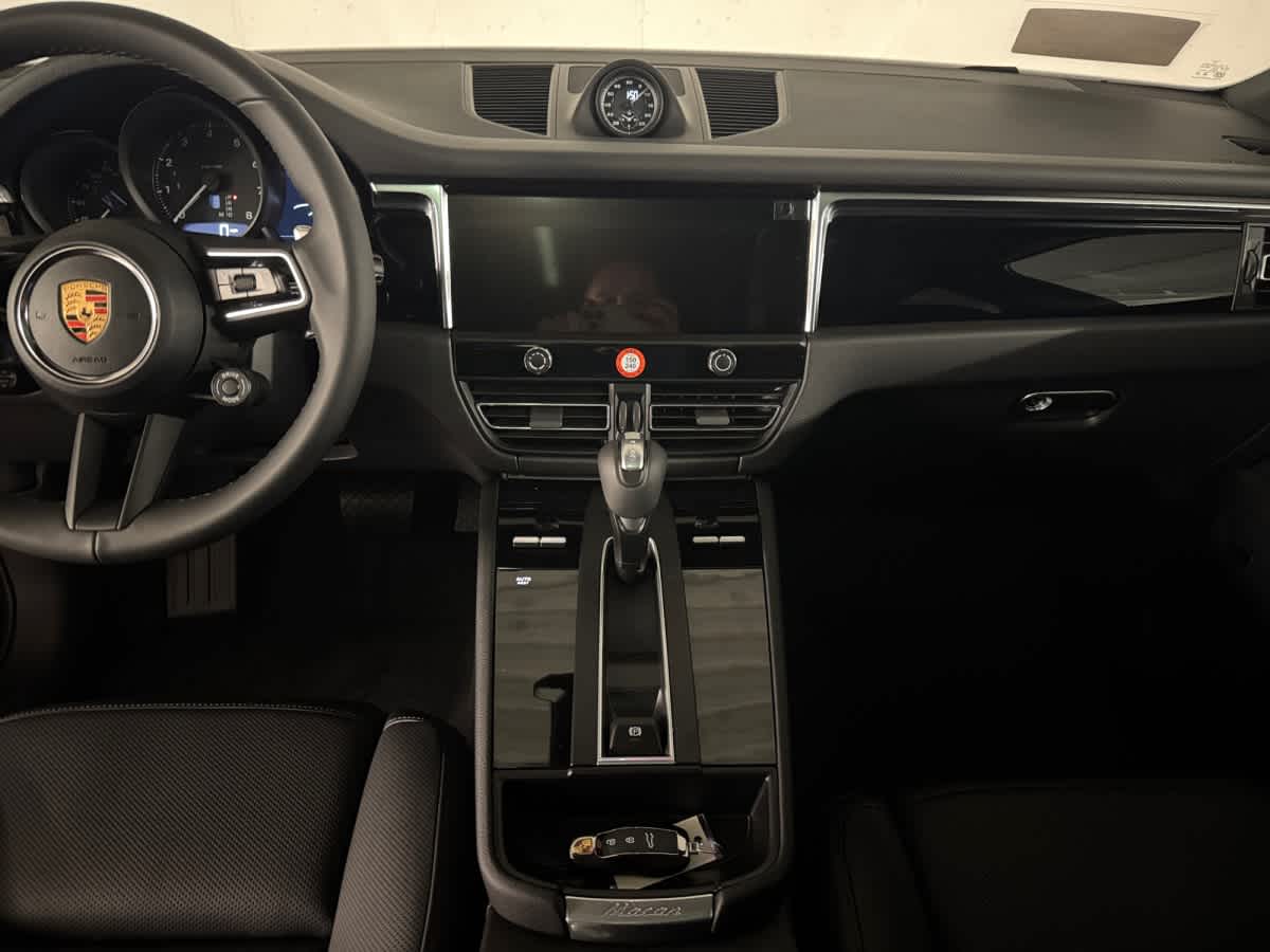 new 2026 Porsche Macan car