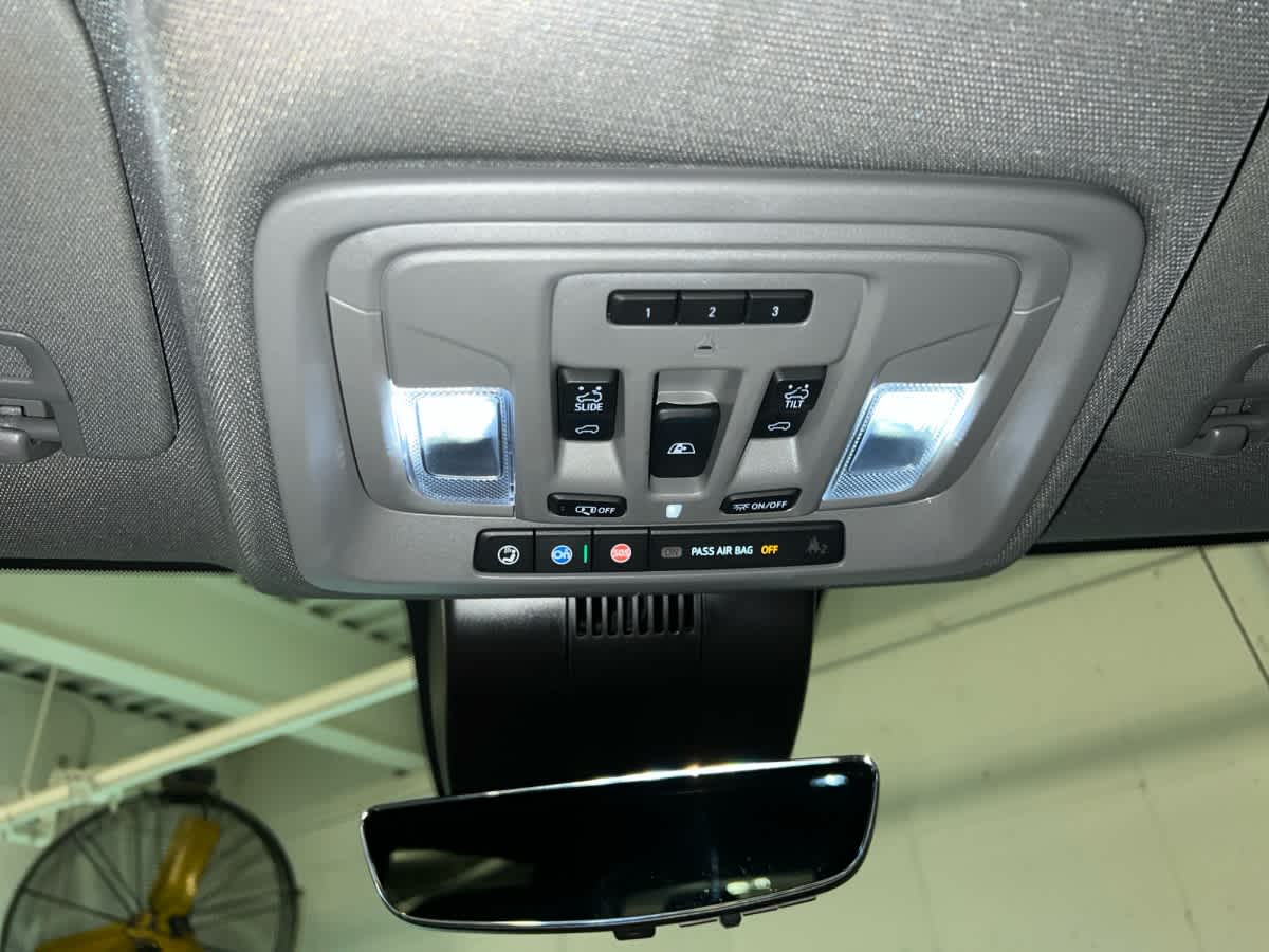 used 2023 GMC Sierra 1500 car, priced at $49,498