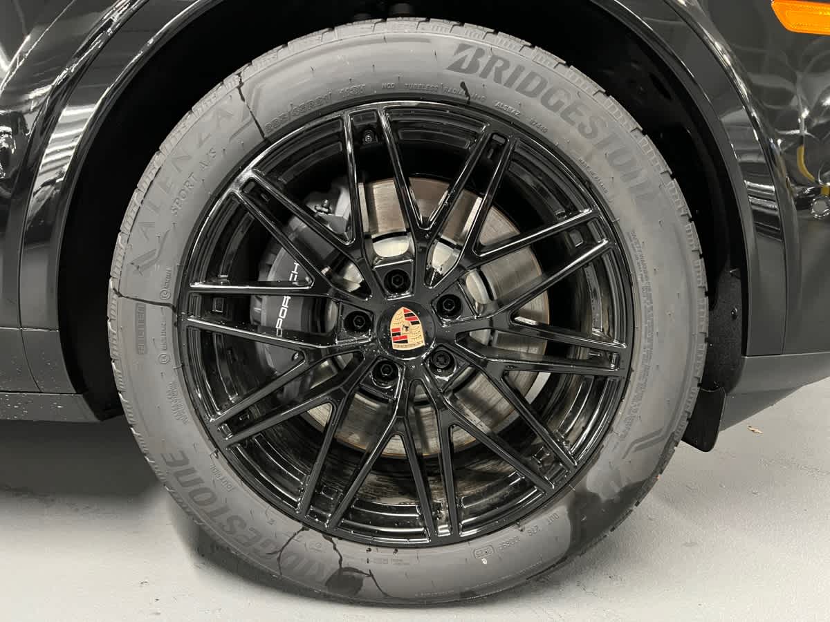 new 2026 Porsche Cayenne car