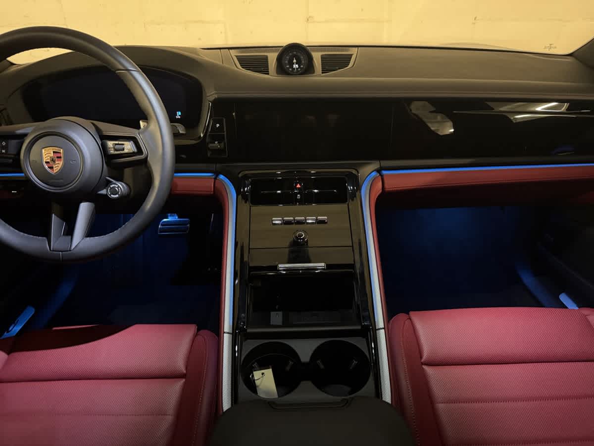 new 2025 Porsche Panamera car