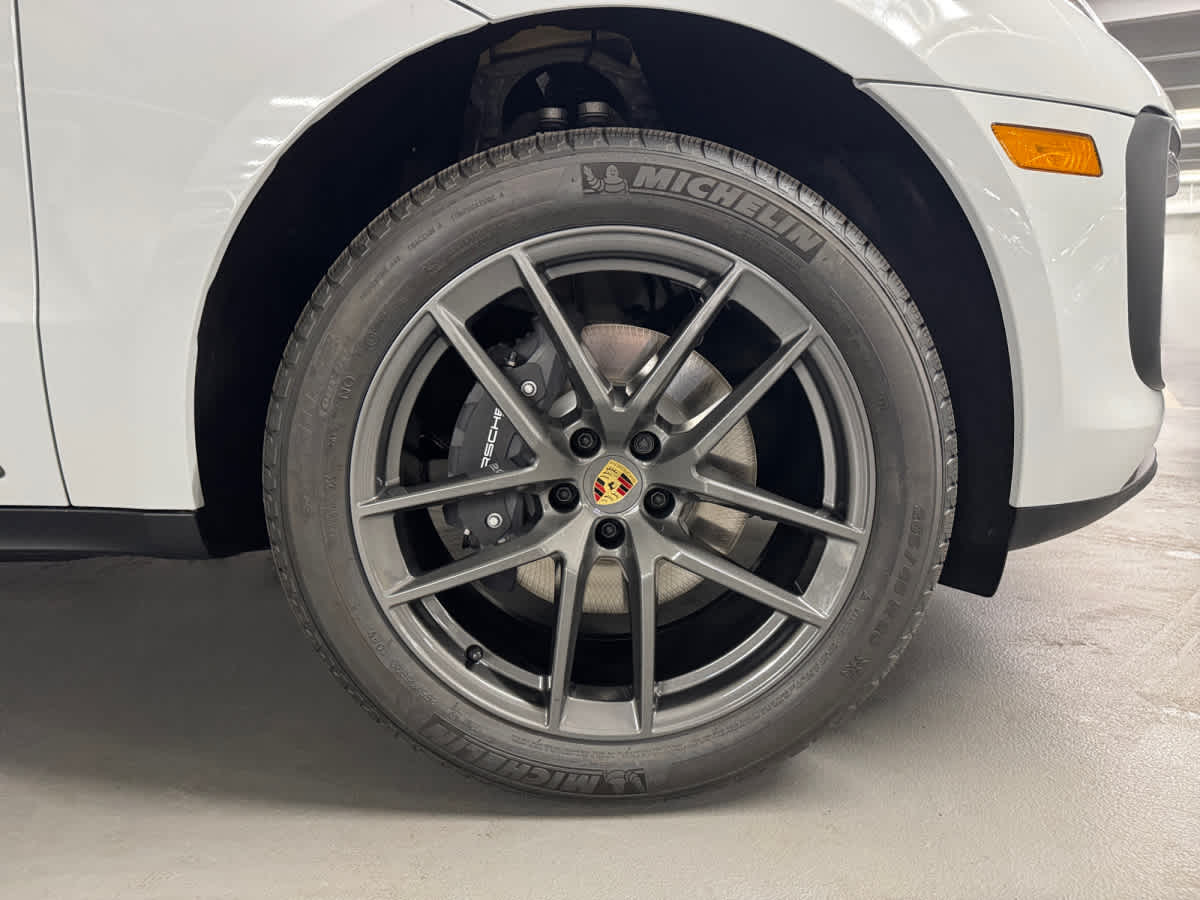 new 2026 Porsche Macan car