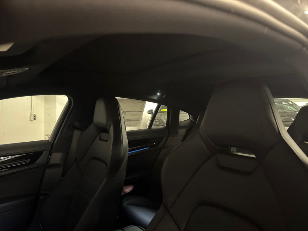 new 2026 Porsche Panamera car