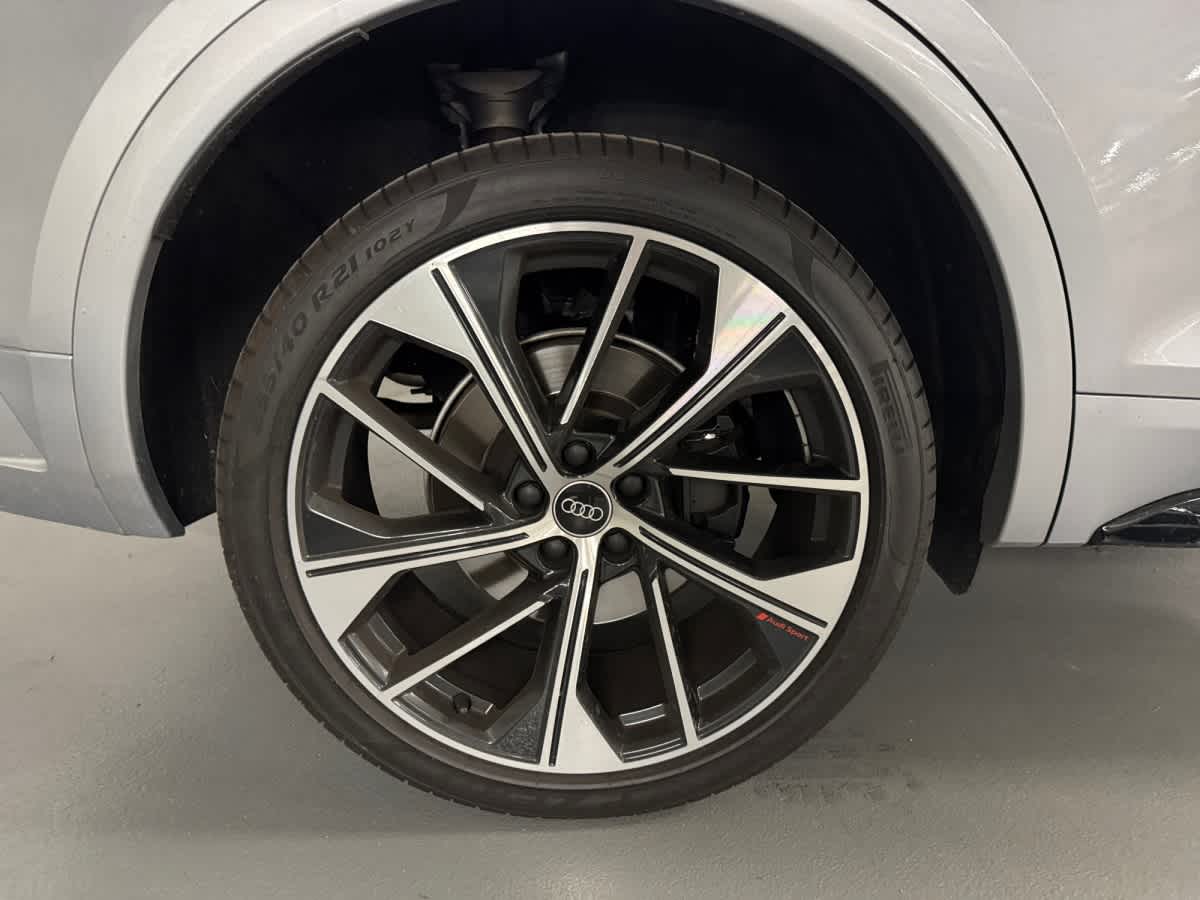used 2024 Audi SQ5 car, priced at $46,998