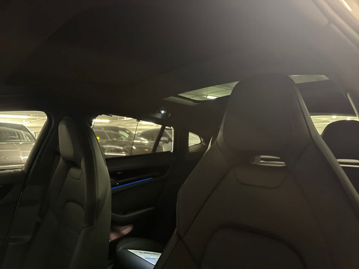 new 2026 Porsche Panamera car