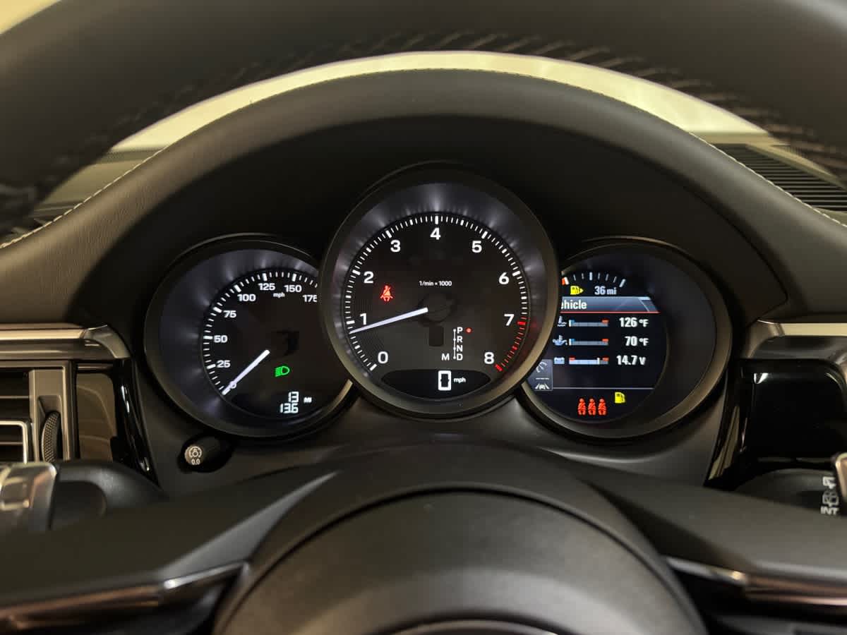 new 2026 Porsche Macan car
