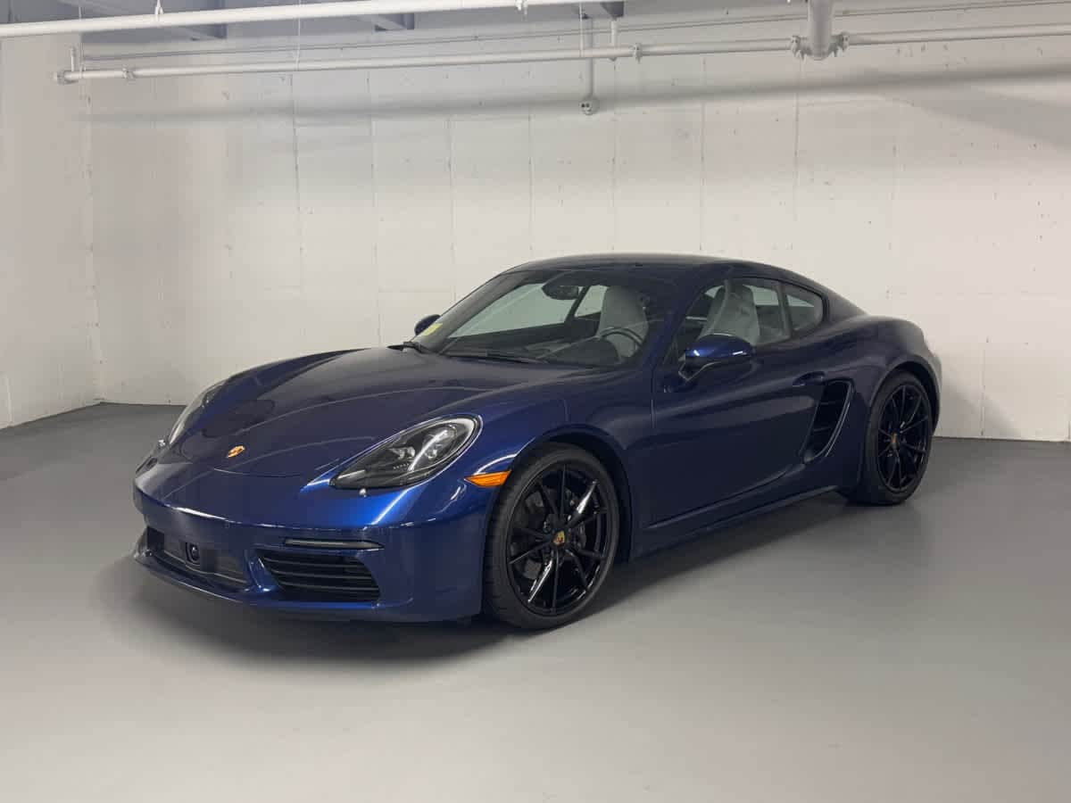 new 2025 Porsche 718 Cayman car
