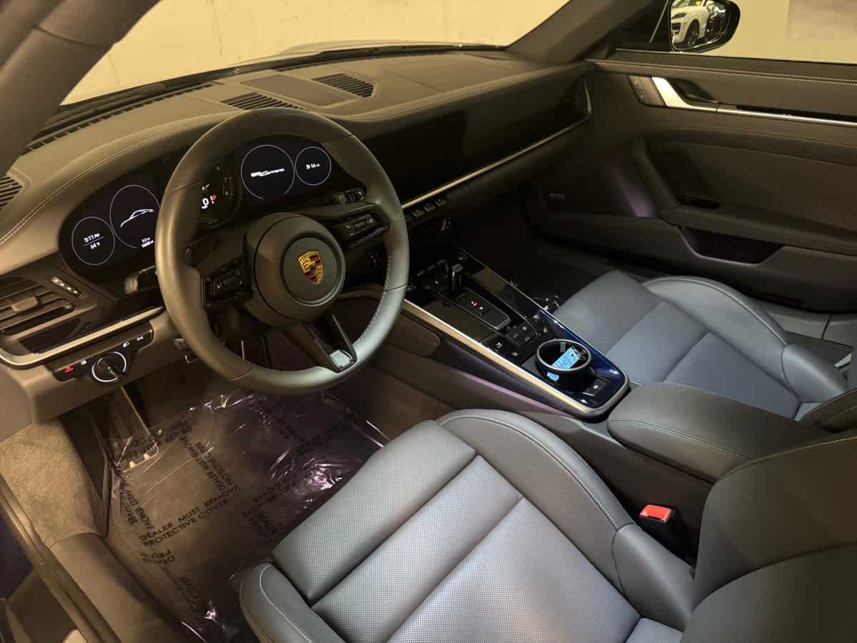 2022 Porsche 911 4 photo 4