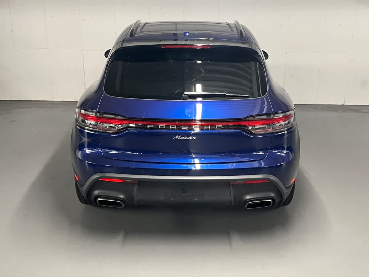 2026 Porsche Macan T - Photo 10