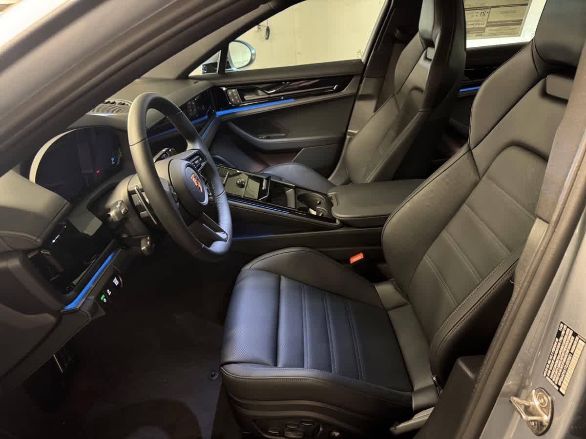 new 2026 Porsche Panamera car