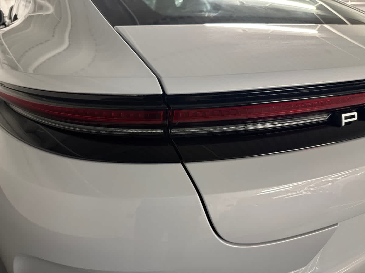 new 2026 Porsche Panamera car