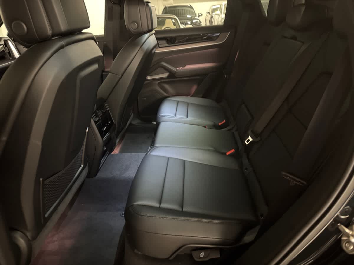 new 2026 Porsche Cayenne car