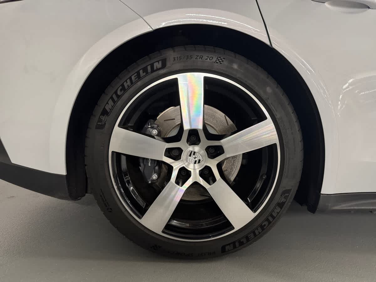 new 2025 Porsche Panamera car