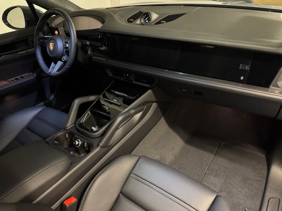 new 2026 Porsche Cayenne car