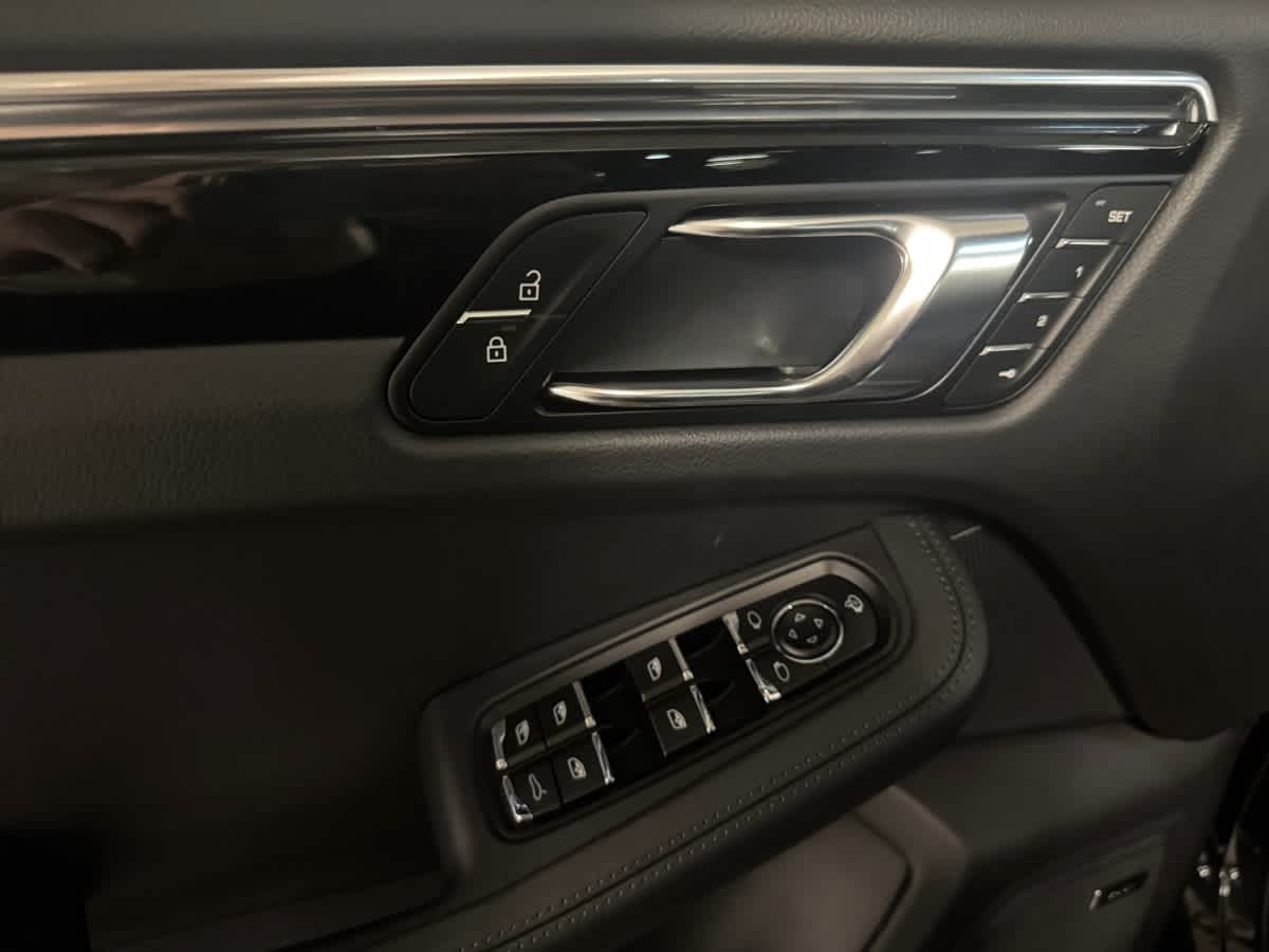 new 2026 Porsche Macan car