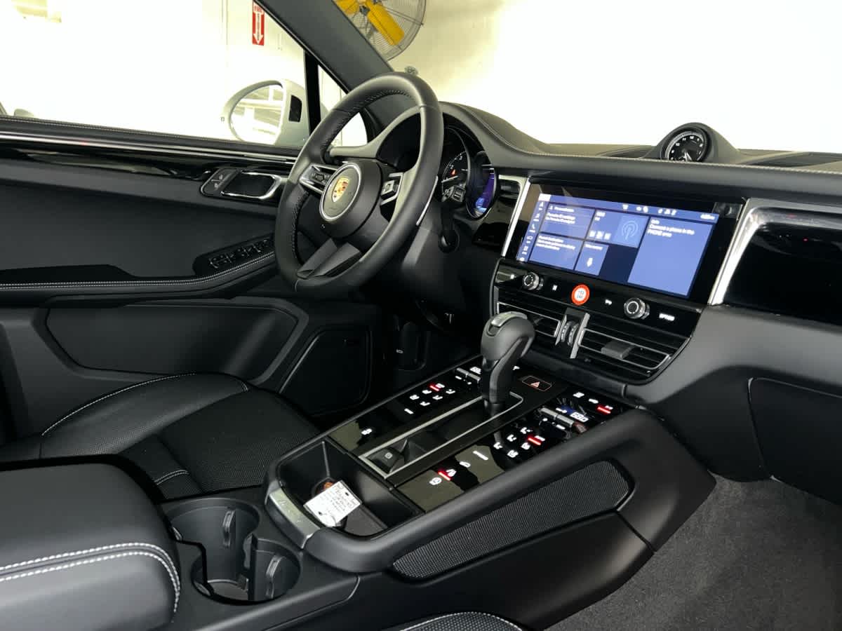 new 2026 Porsche Macan car