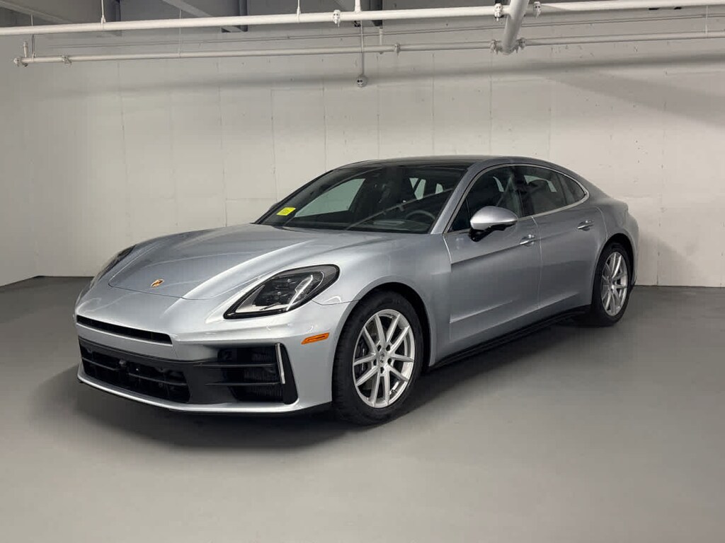 New 2026 Porsche Panamera 4 Sedan