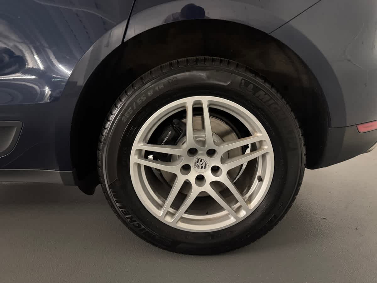 used 2020 Porsche Macan car, priced at $29,498