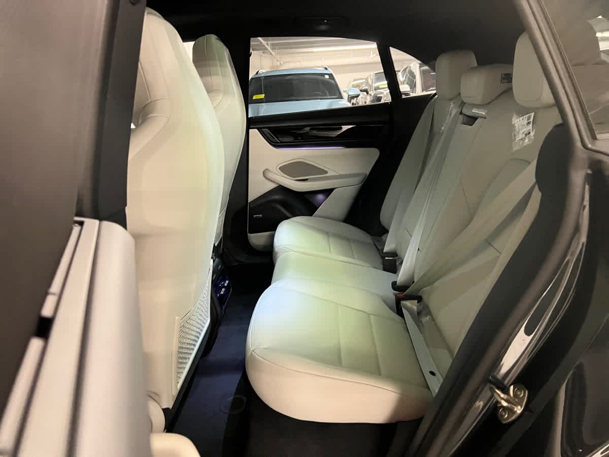 new 2026 Porsche Macan car
