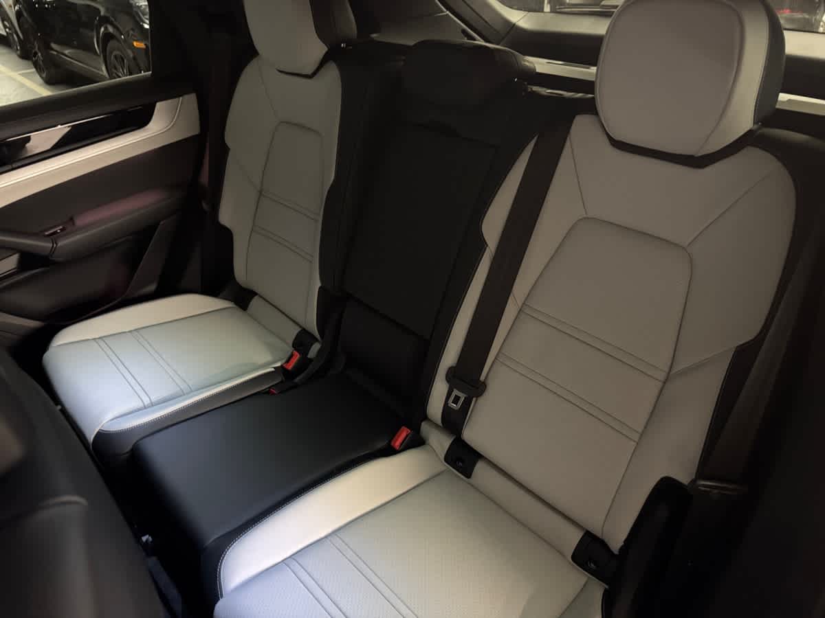 new 2026 Porsche Cayenne car