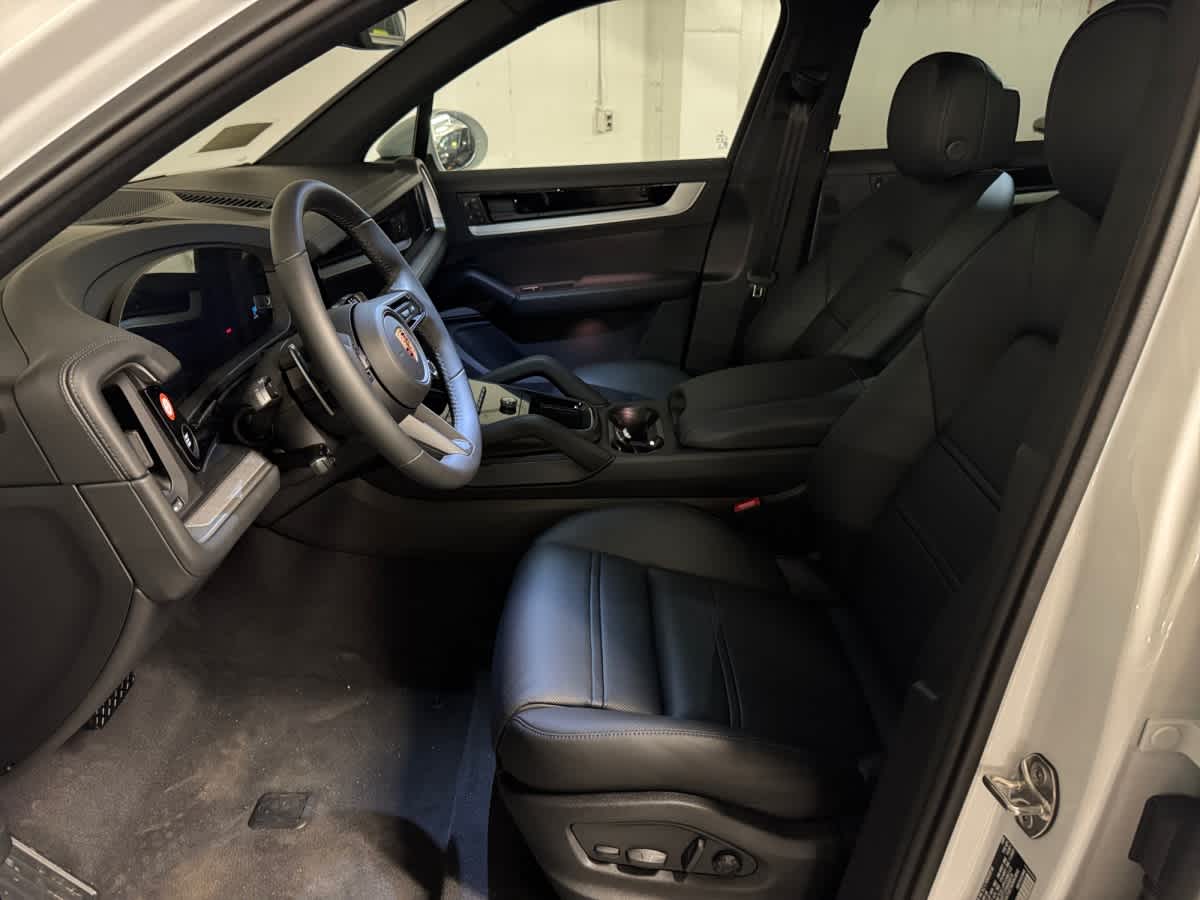 new 2026 Porsche Cayenne car