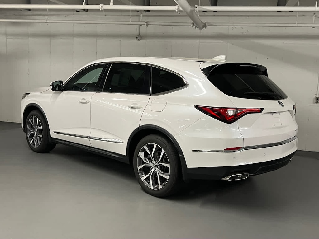 Used 2023 Acura MDX w/Technology Package SUV