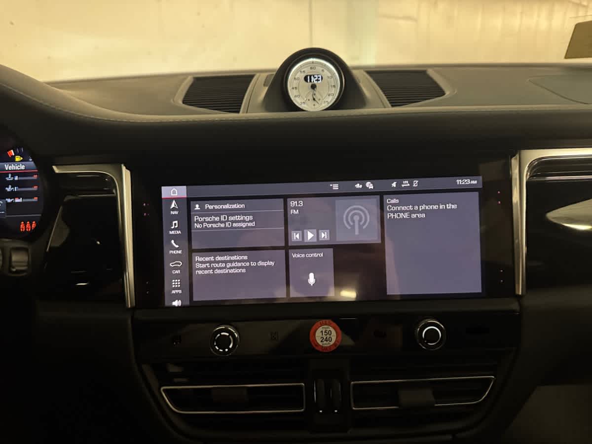 new 2026 Porsche Macan car