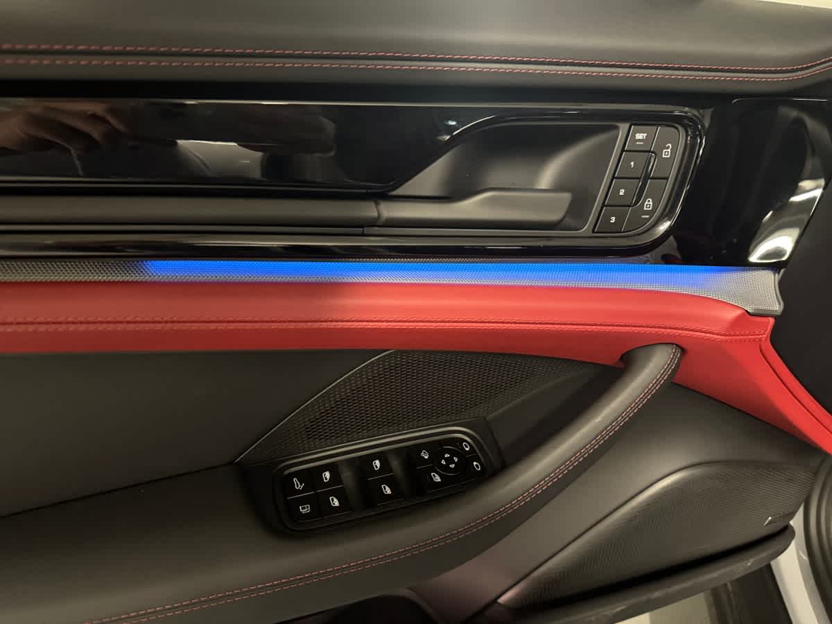 new 2025 Porsche Panamera car