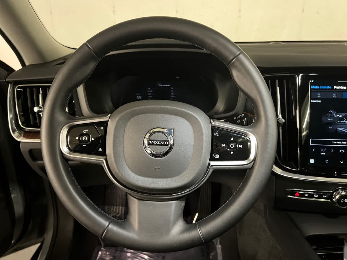 used 2025 Volvo V60 Cross Country car, priced at $37,997