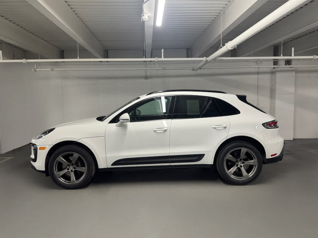 Certified 2024 Porsche Macan SUV