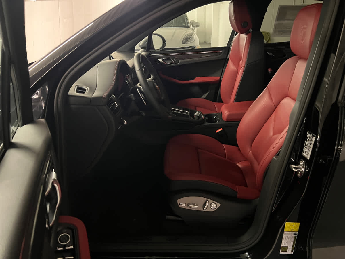 new 2026 Porsche Macan car