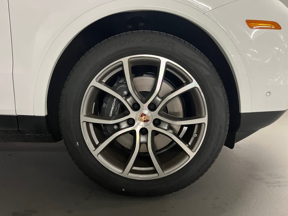 new 2026 Porsche Cayenne car