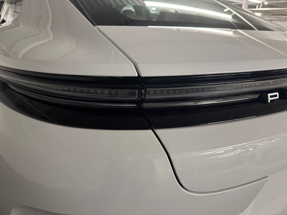 new 2026 Porsche Panamera car
