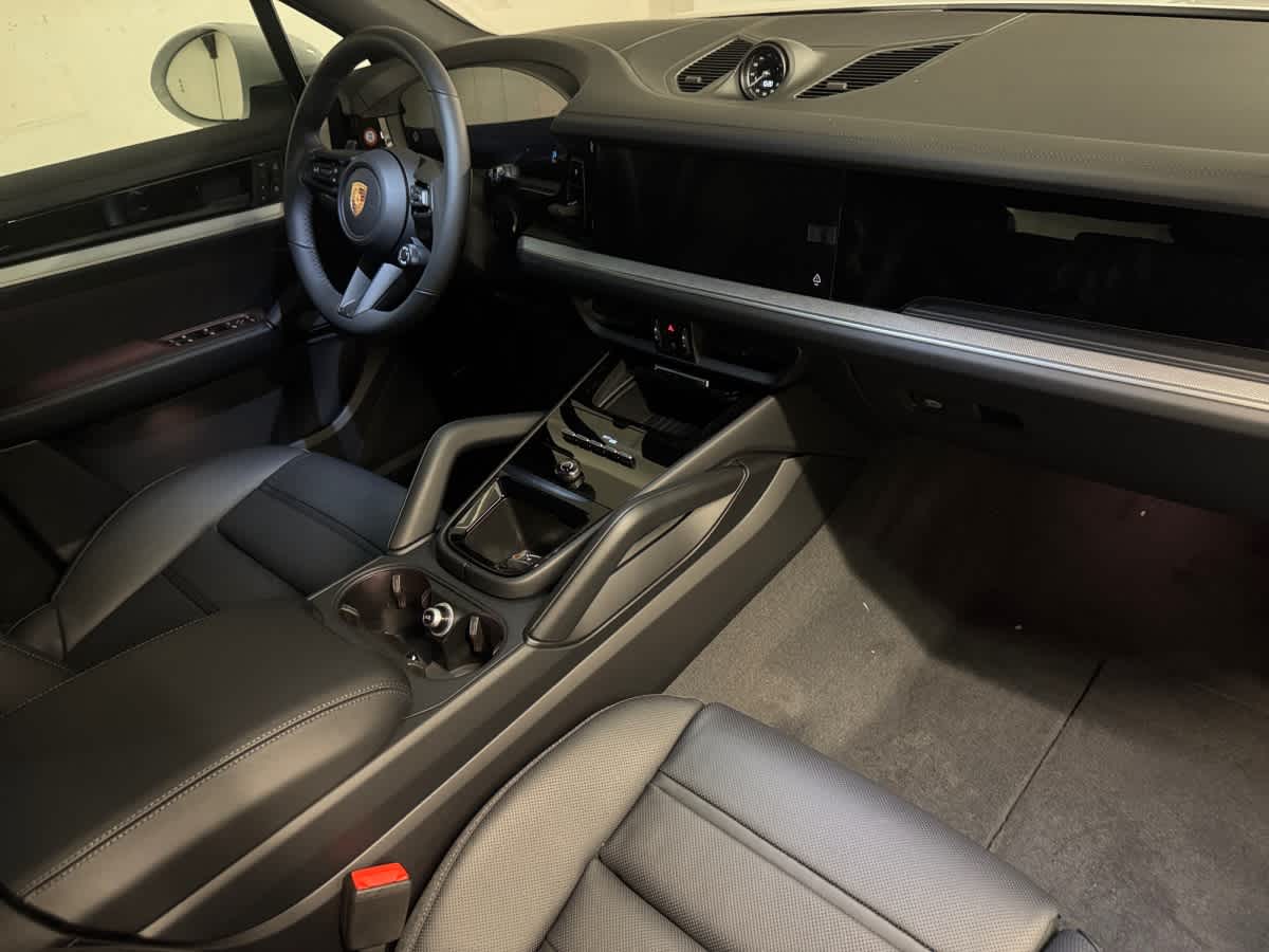 new 2026 Porsche Cayenne car