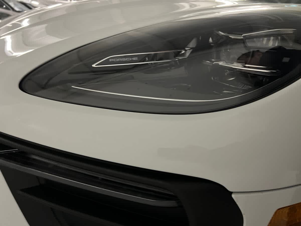 new 2026 Porsche Macan car