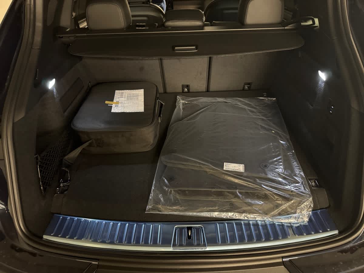 2026 Porsche Cayenne S E-Hybrid - Photo 32