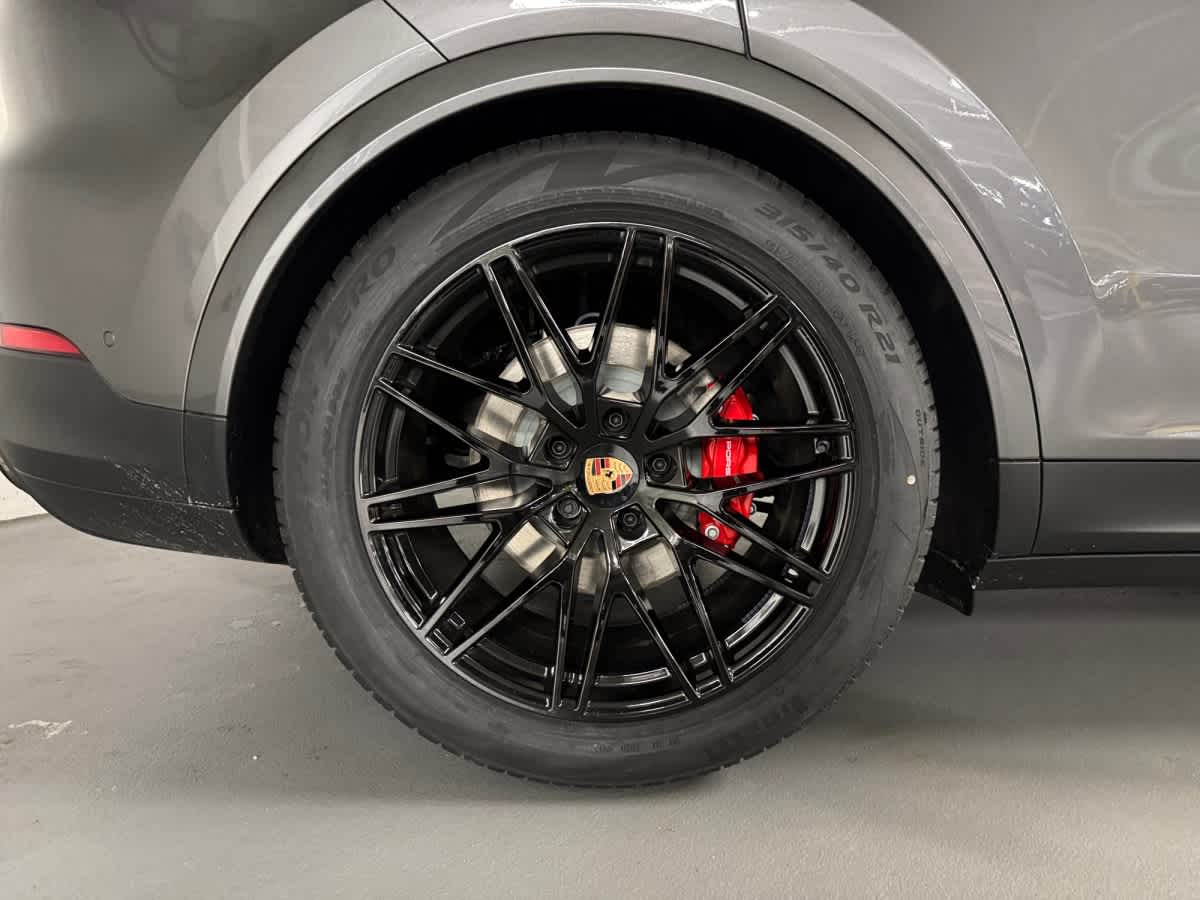 new 2026 Porsche Cayenne car
