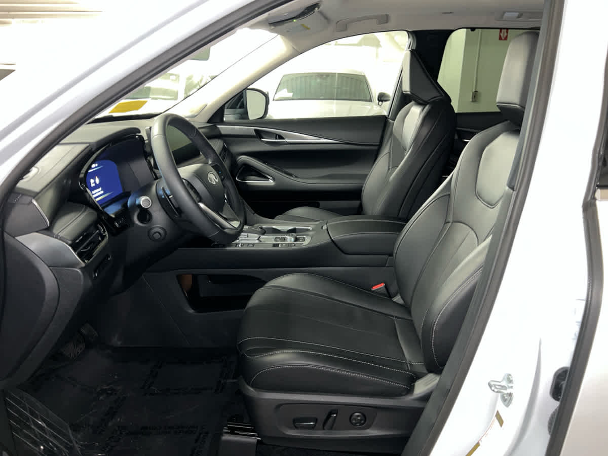 used 2026 INFINITI QX60 car, priced at $49,498