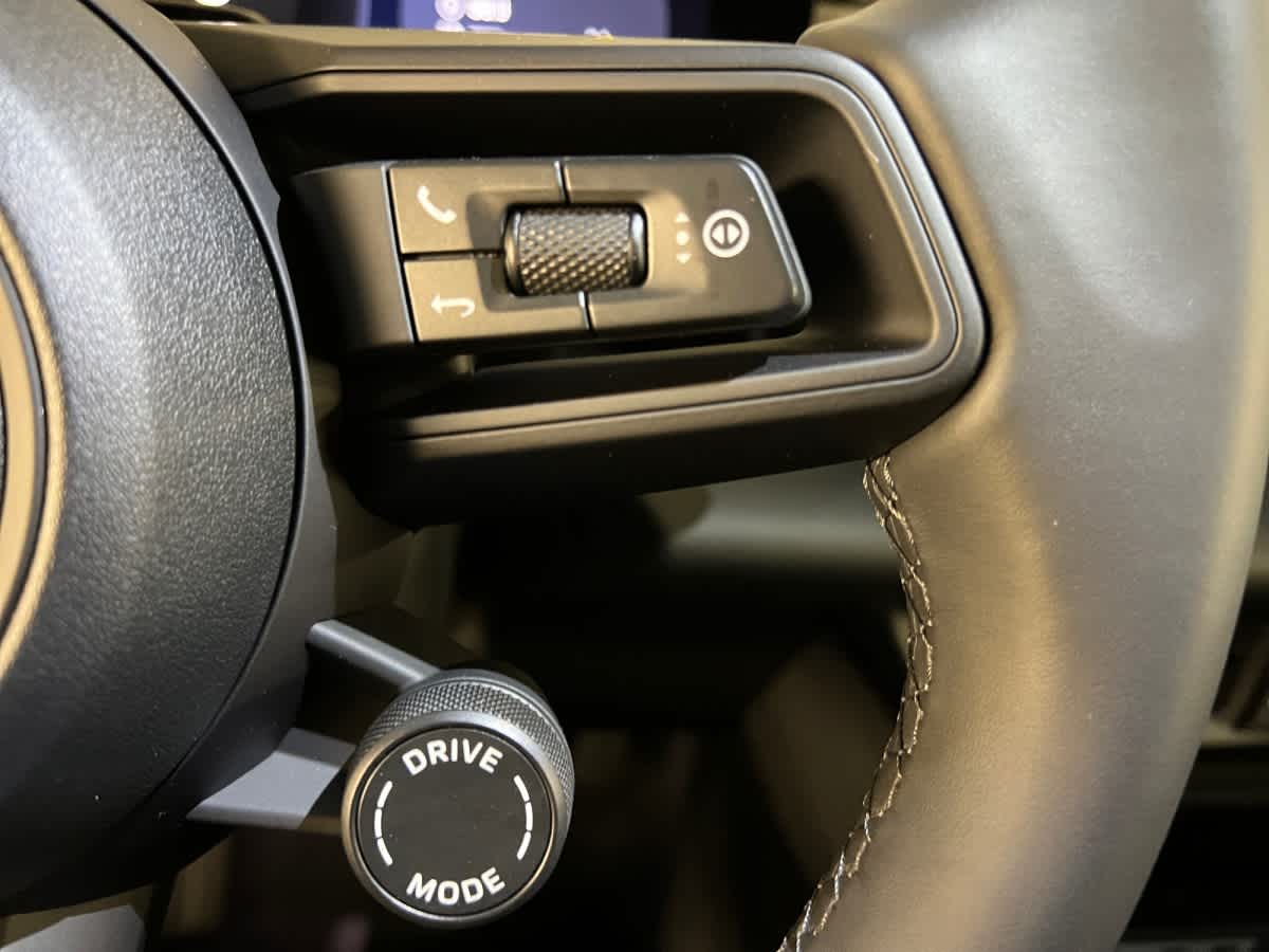 new 2026 Porsche Macan car