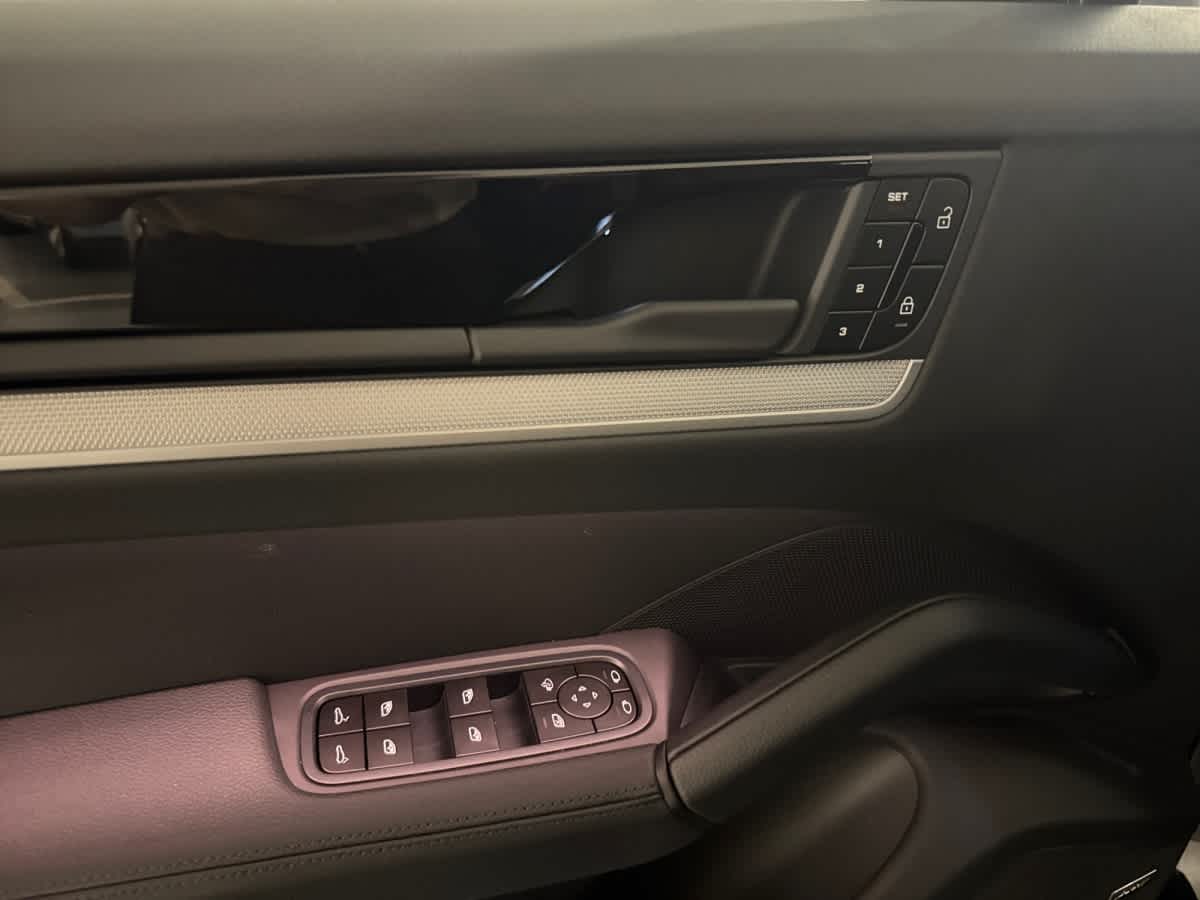 new 2026 Porsche Cayenne car