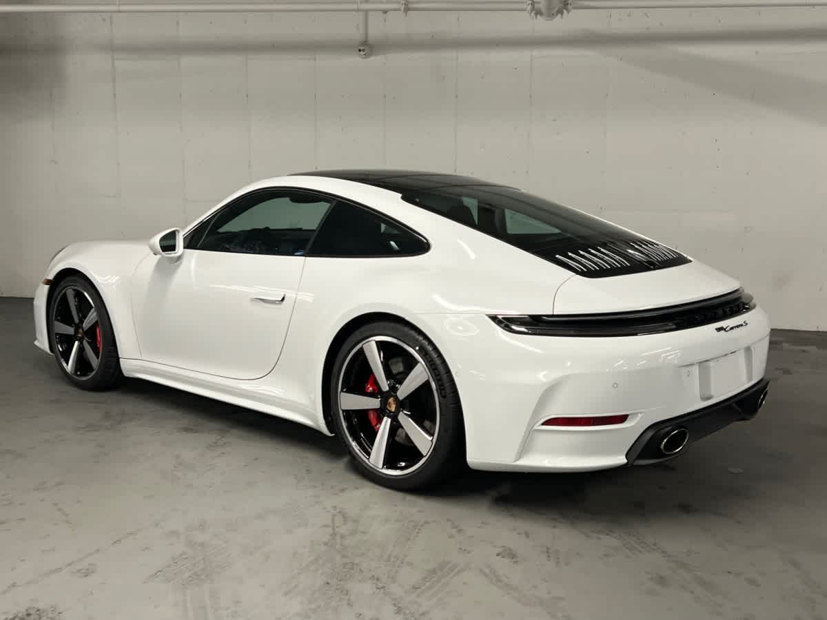 new 2026 Porsche 911 car