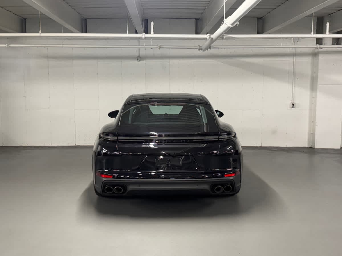 new 2026 Porsche Panamera car