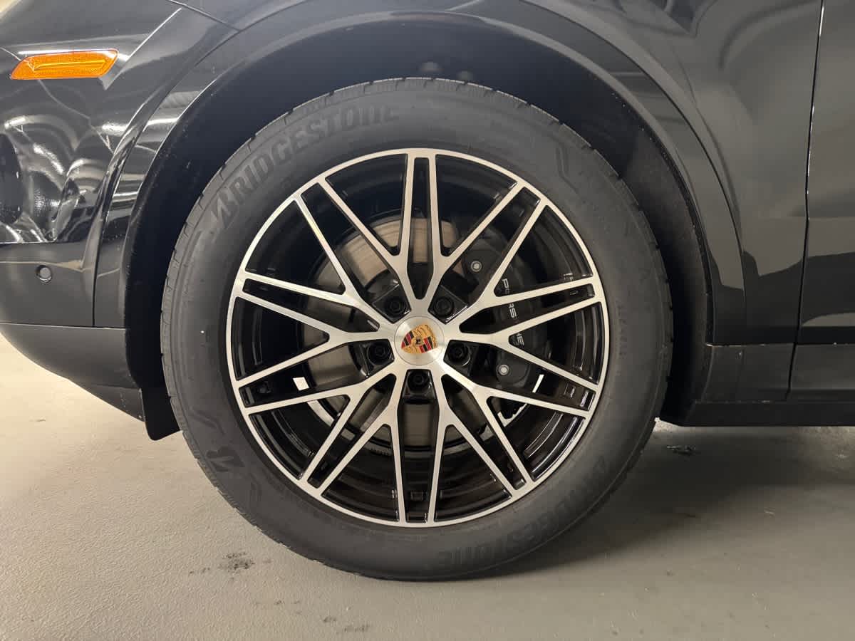 new 2026 Porsche Cayenne car