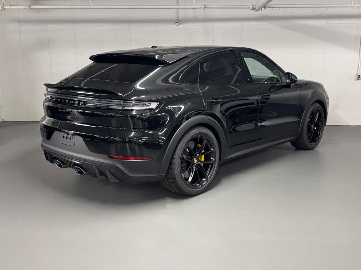 new 2025 Porsche Cayenne car
