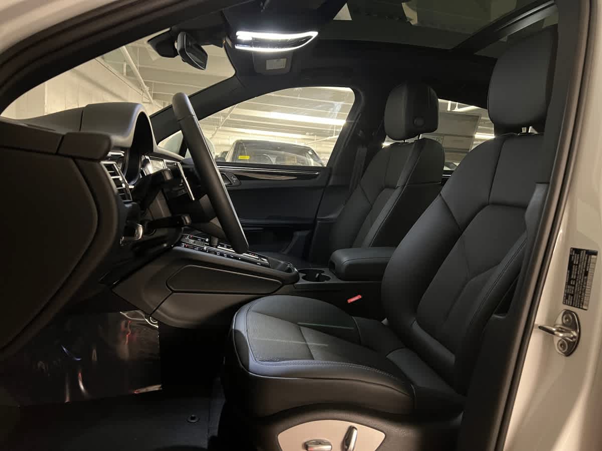 new 2026 Porsche Macan car