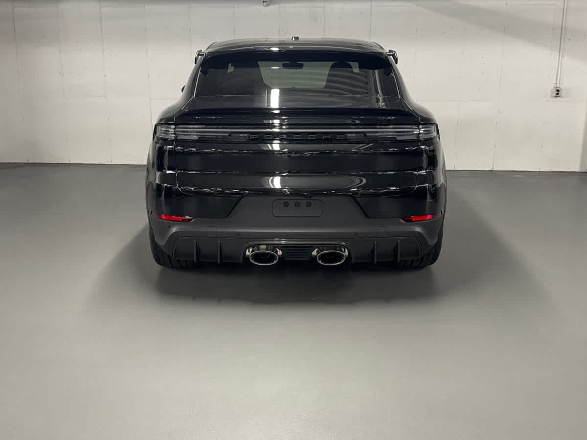 new 2025 Porsche Cayenne car