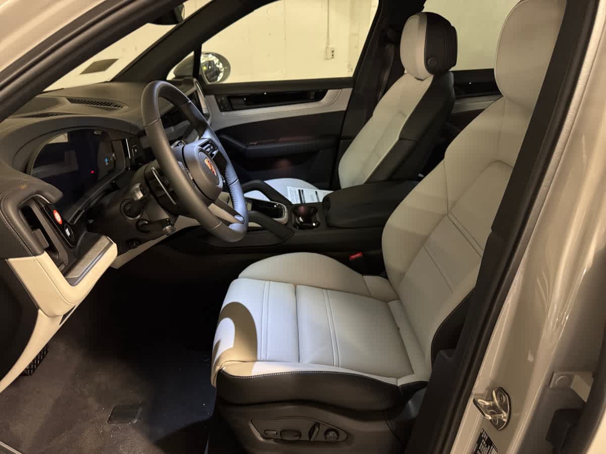 new 2026 Porsche Cayenne car