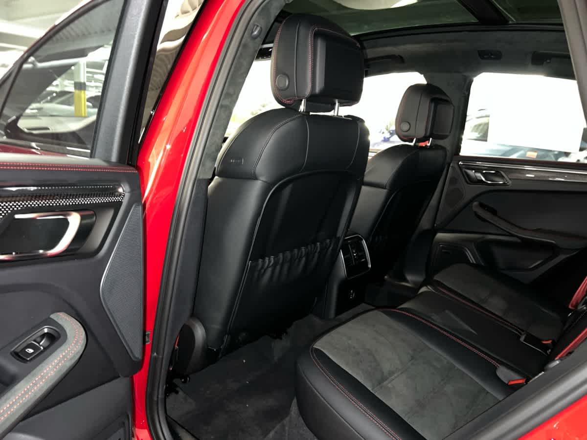 new 2026 Porsche Macan car