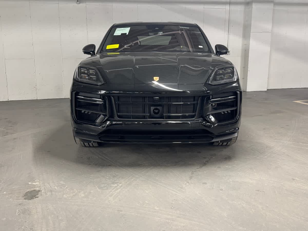 new 2025 Porsche Cayenne car