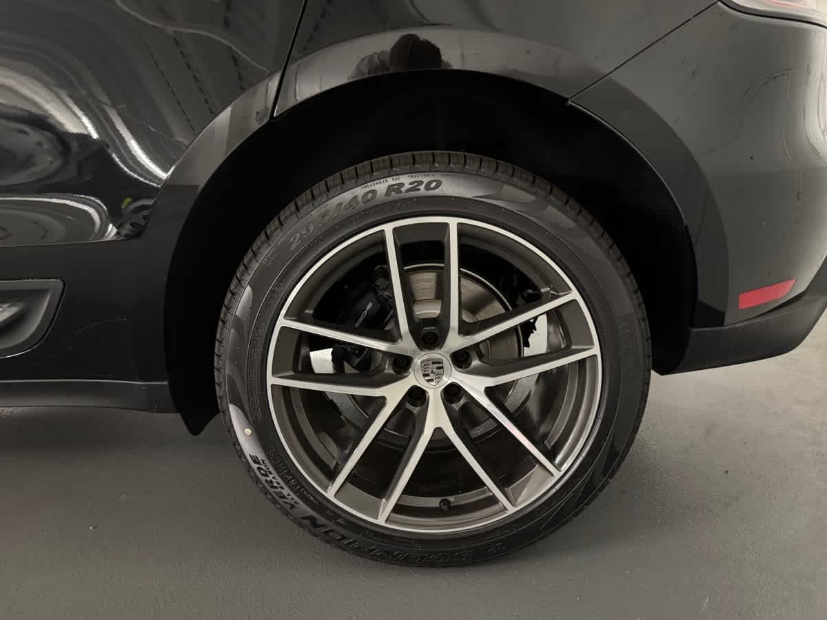 new 2026 Porsche Macan car