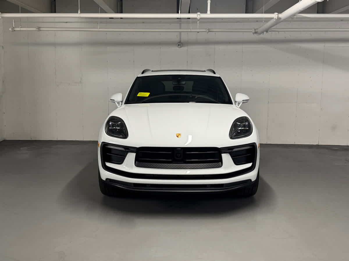 new 2026 Porsche Macan car